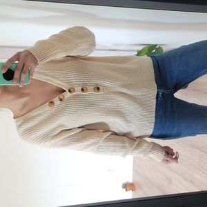 Forever 21  sweater size M
